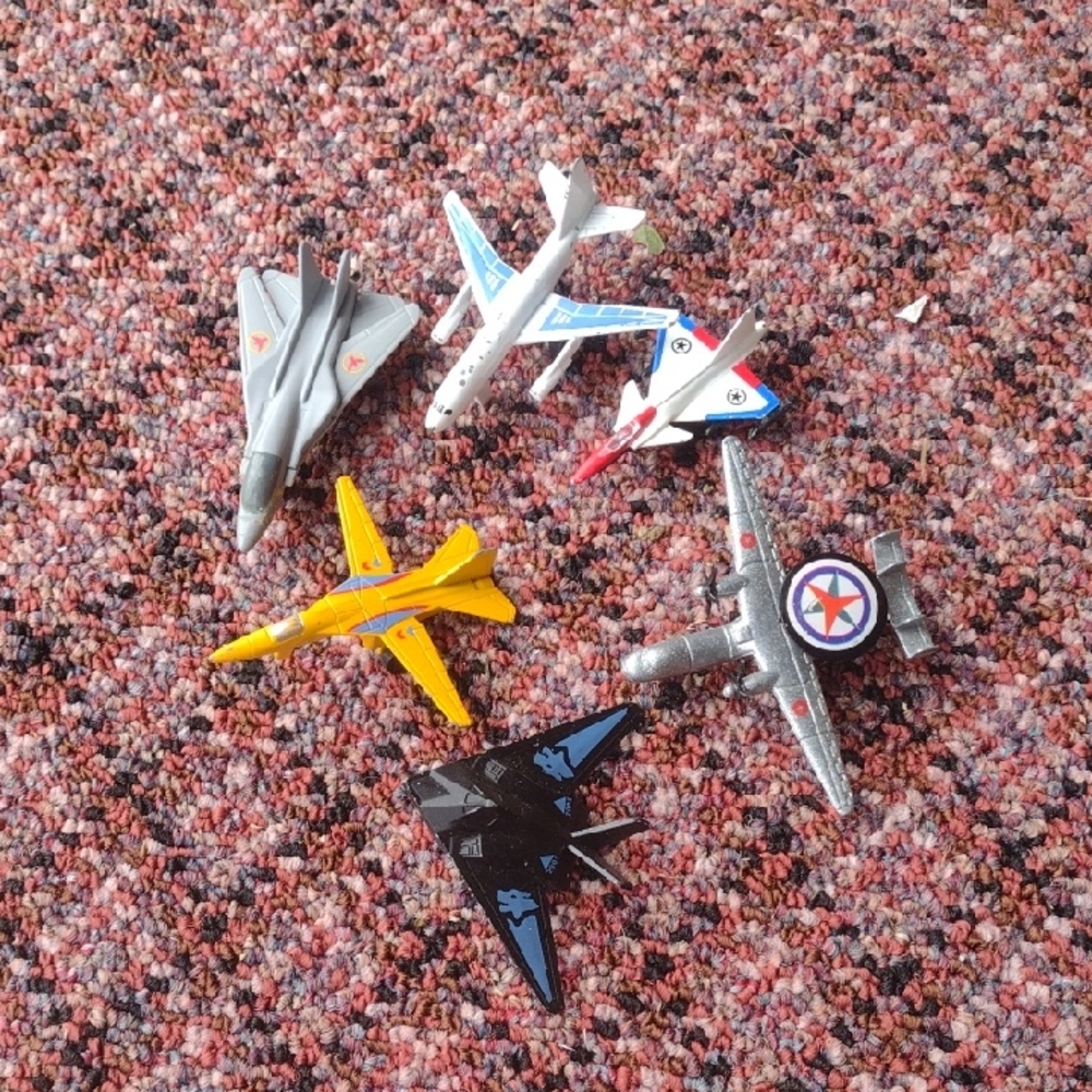 Assorted Colorful Toy Metal Airplane Collection -6